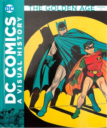 Комиксы и супергерои: DC Comics a visual history: The Golden Age Volume 2 (примят уголок)