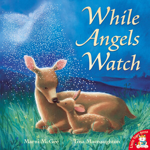 Книги для детей: While Angels Watch