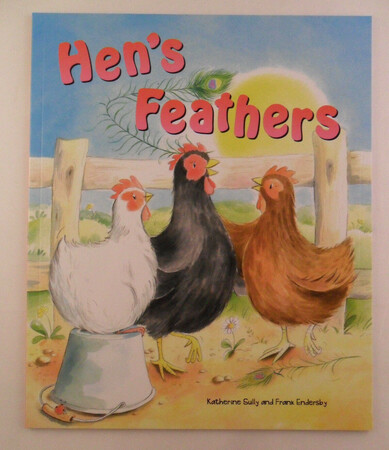 Художественные книги: Hen's Feathers