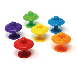 Розвивальні іграшки: Космічні тарілки-присоски (набір з 30 шт.) Learning Resources