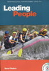 Leading People. International Management English (+ CD)